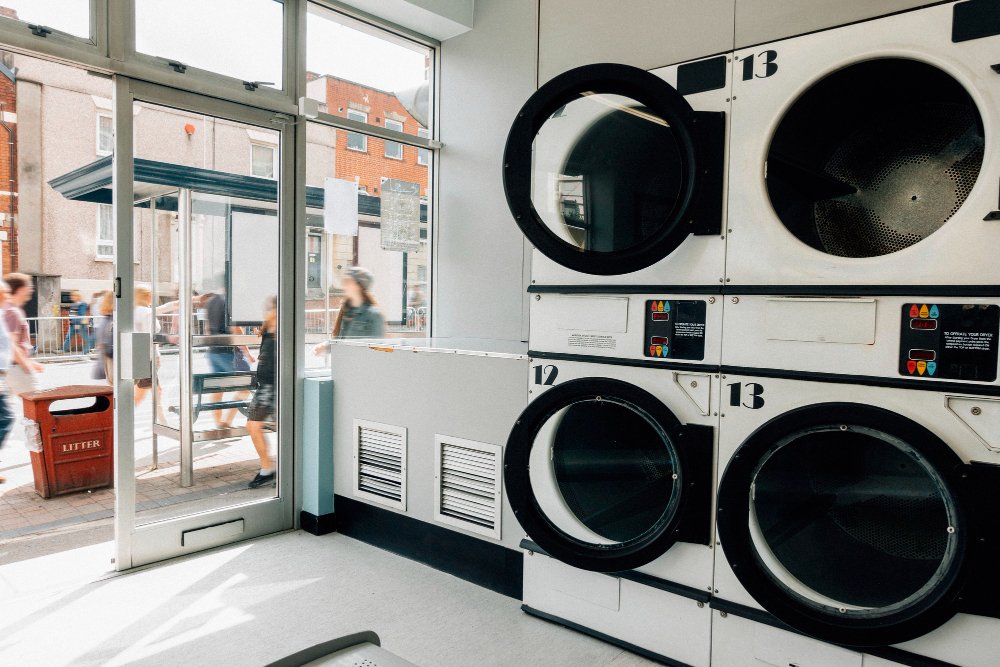 Google Ads for Laundromat: Local Search Strategy to Increase Walk‑Ins & Wash‑and‑Fold Revenue